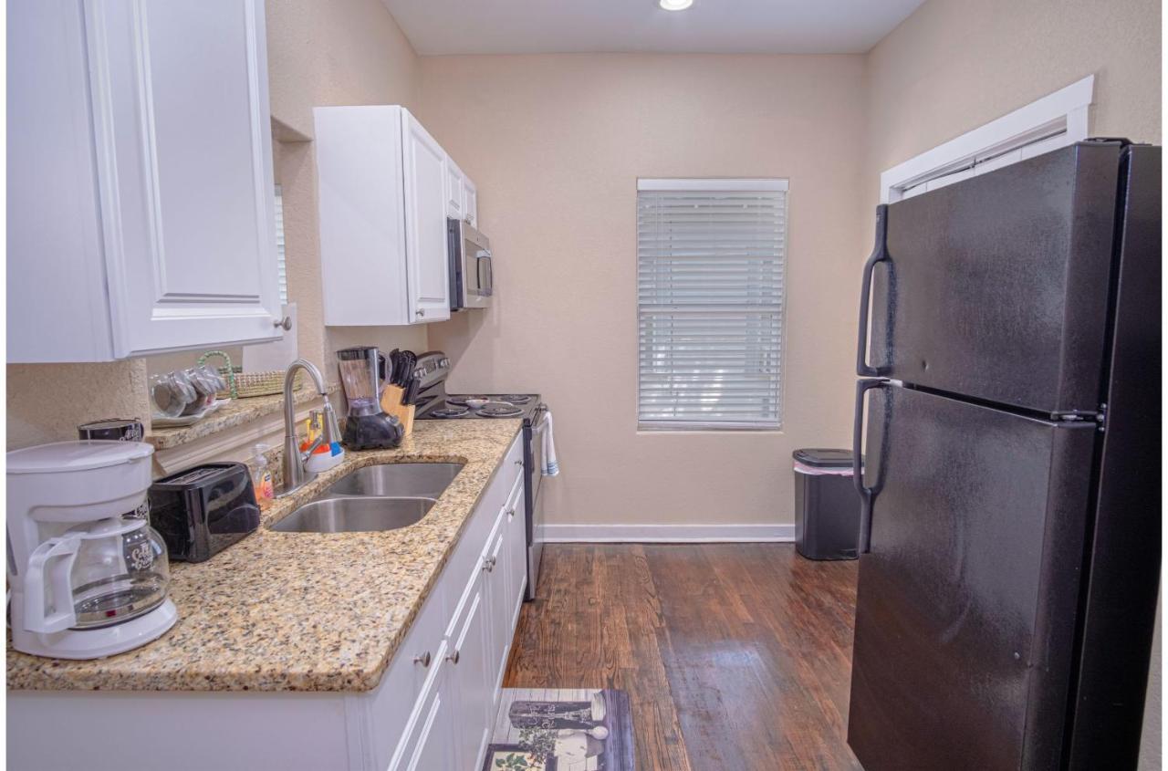 Fabulous Newly Renovated 1Br1Ba Near Downtown Daire San Antonio Dış mekan fotoğraf